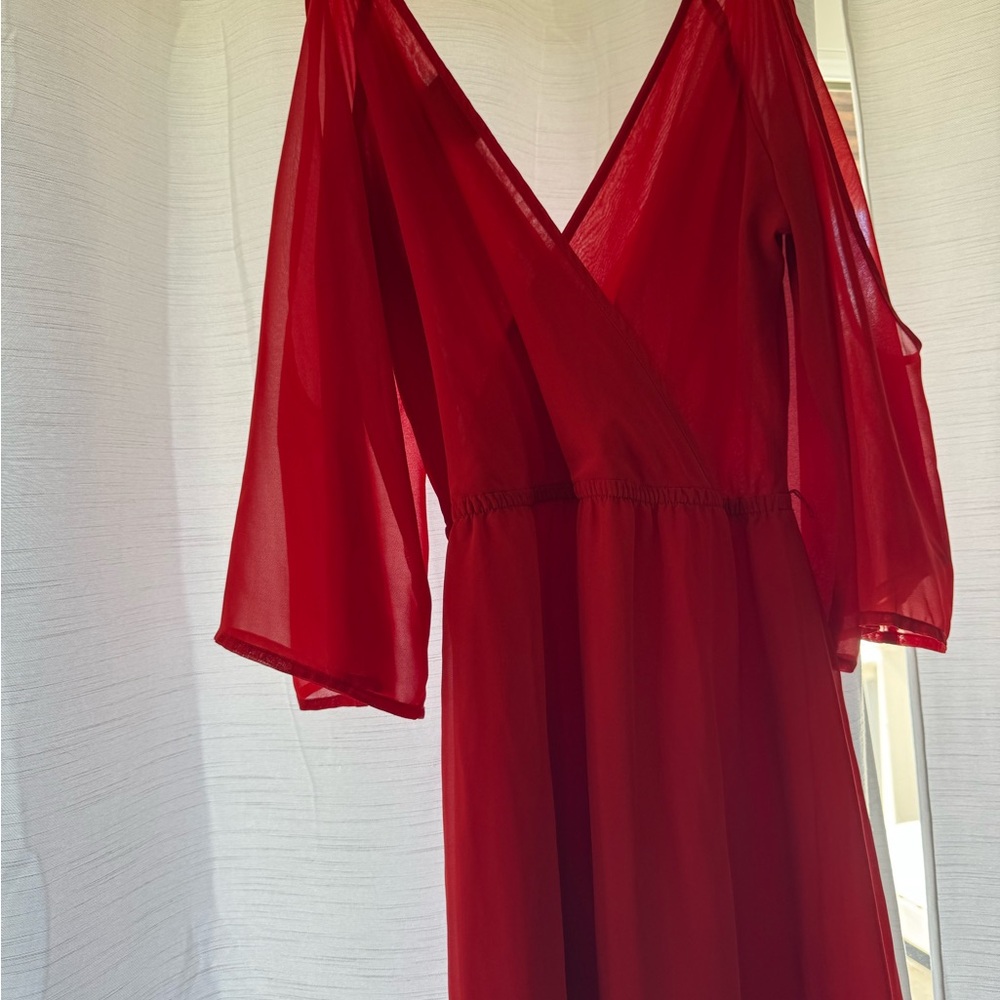 Elegant Red V-Neck Dress